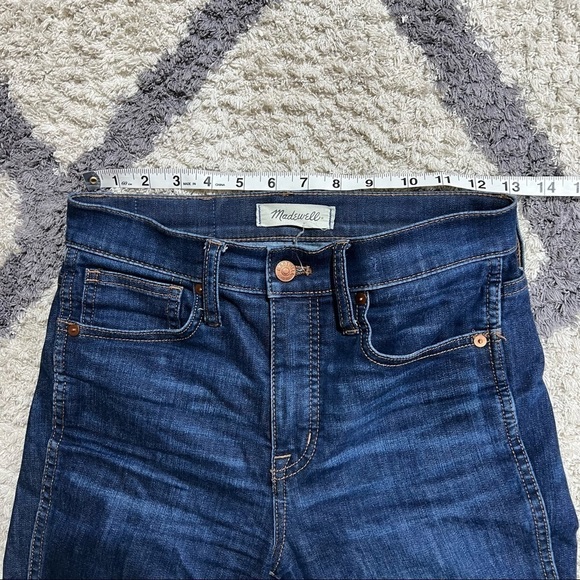 Madewell 10" High-Rise Skinny Jeans in Tarren Wash: THERMOLITE® Edition - Picture 12 of 14